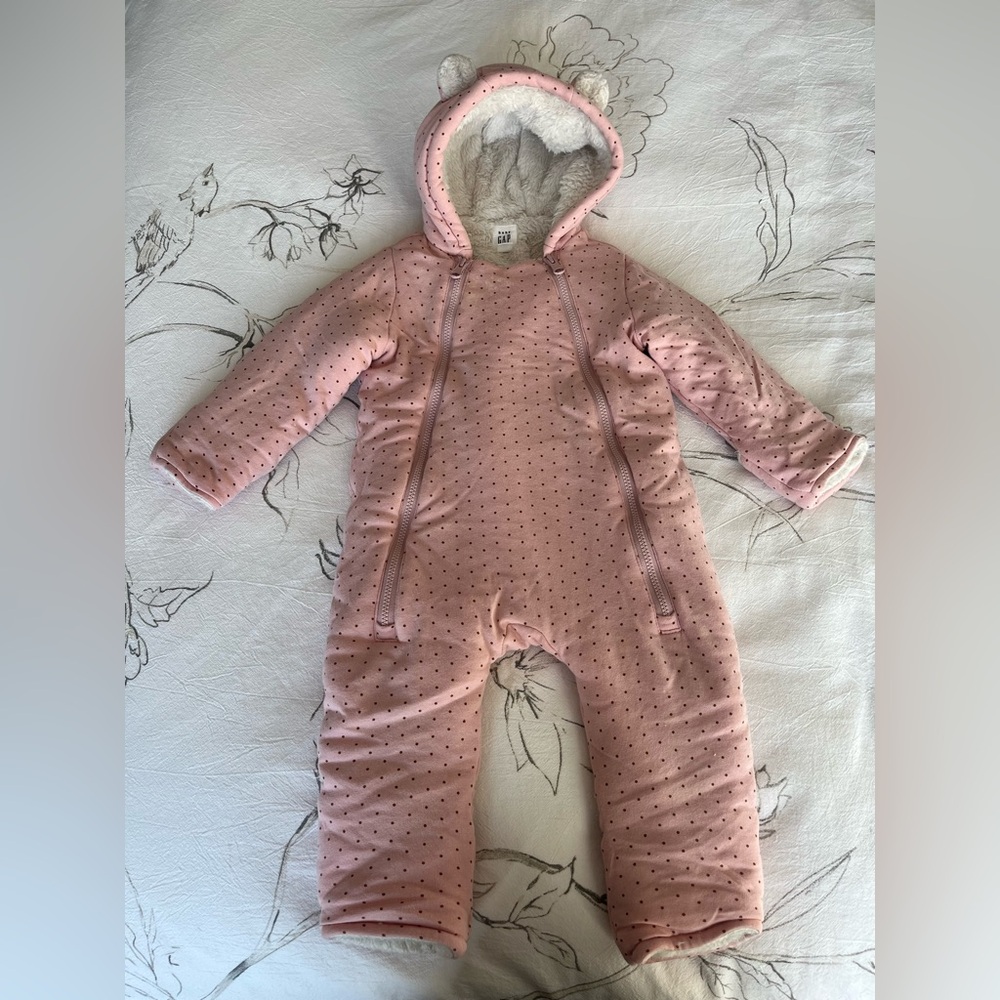 Baby Sherpa bear one-piece. Size 3-6 months in pink dot